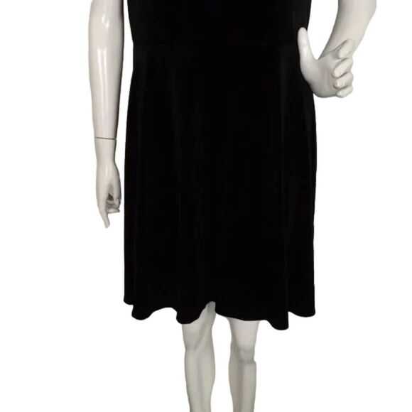new HOT TOPIC Velvet Dress, Jr. XXL, Black, White collar, Short sleeves, Stretch - Picture 5 of 14